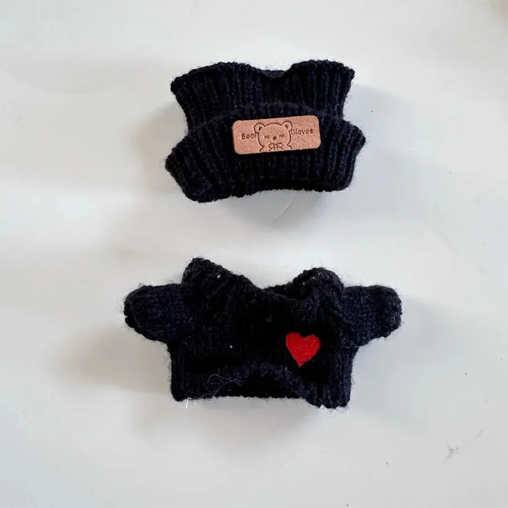 Labubu Doll Clothes – Fashion Sweater & Hat for 15–17cm Sitting Dolls