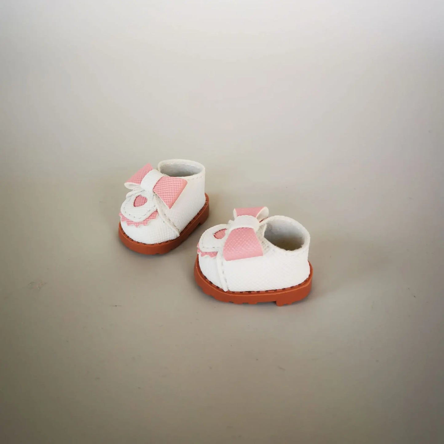 Labubu Strawberry Dress – Pink Outfit with Shoes & Pendant for Vinyl Dolls