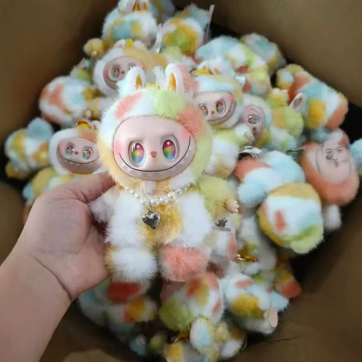 THE MONSTERS - V4 V5 Series, Blind Box